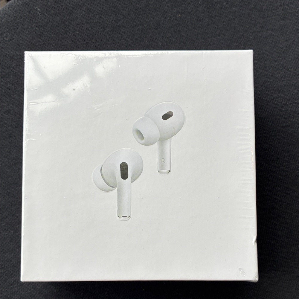 White Wireless Earbuds